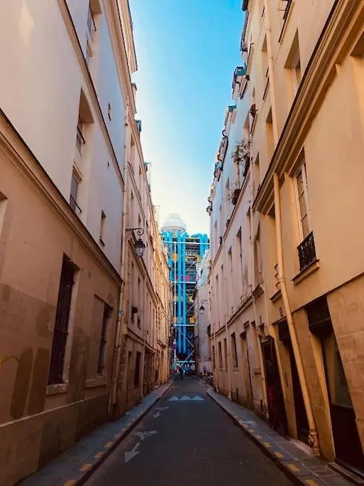 Dans Le Coeur De Lägenhet Paris